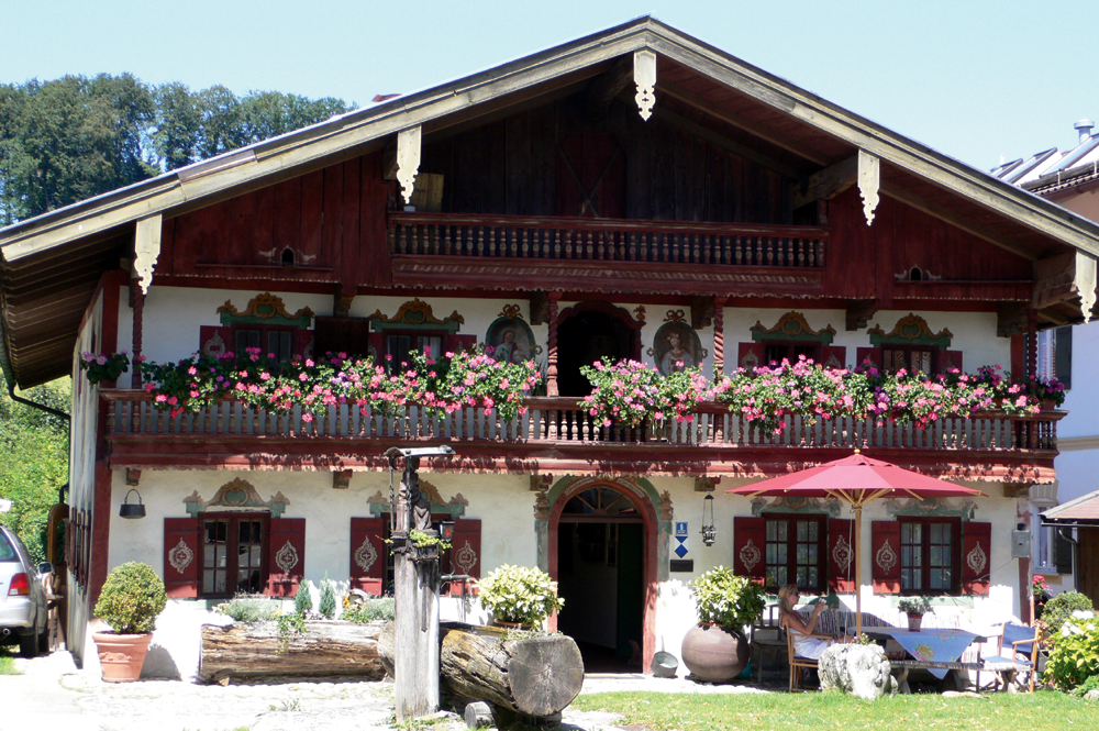 Traditionelles Bauernhaus in Süddeutschland - hier wird Bairisch gesprochen
