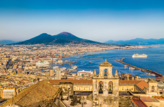 Neapel - Blick auf den Vesuv
